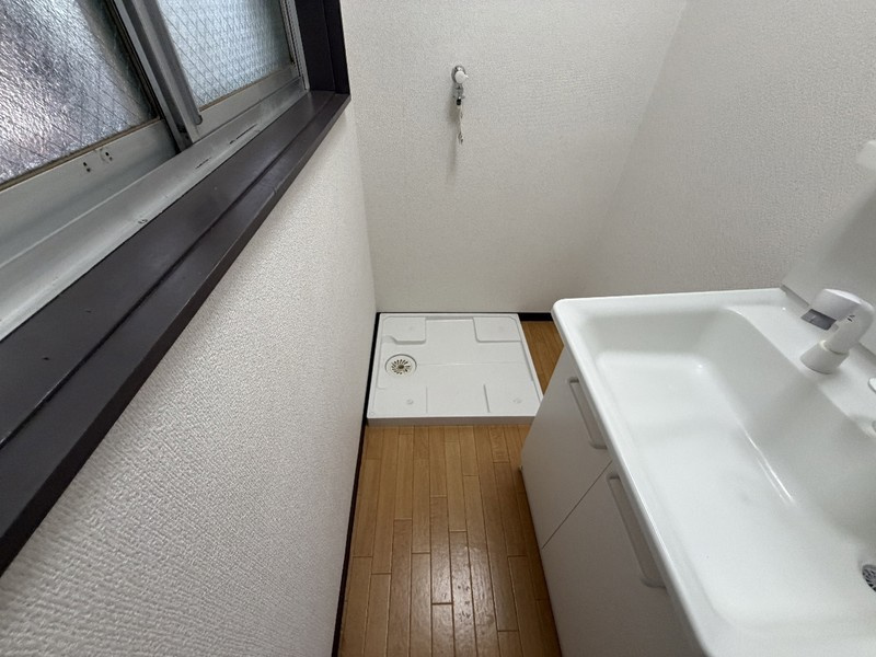益本ビルの洗面所