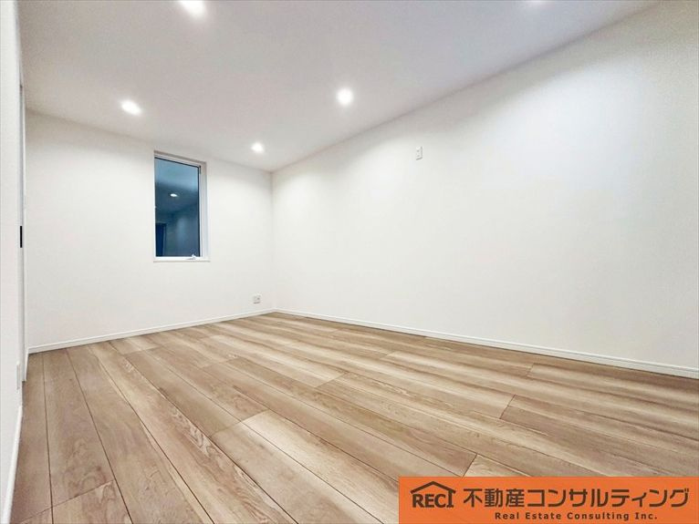 神戸市垂水区星陵台7丁目　新築戸建の寝室