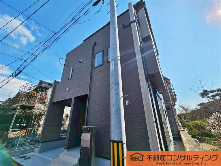 西宮市浜甲子園1丁目　新築戸建の外観