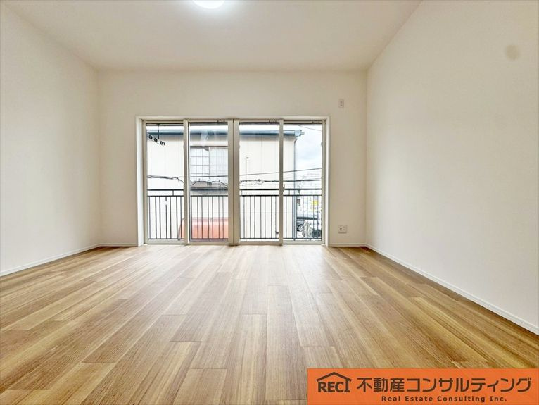 神戸市長田区細田町三丁目　中古戸建の洋室