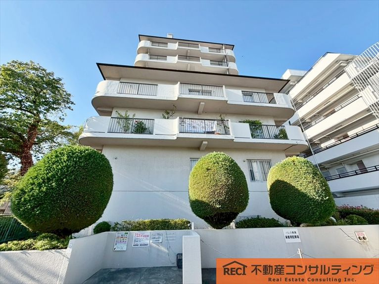 パレス東灘の外観