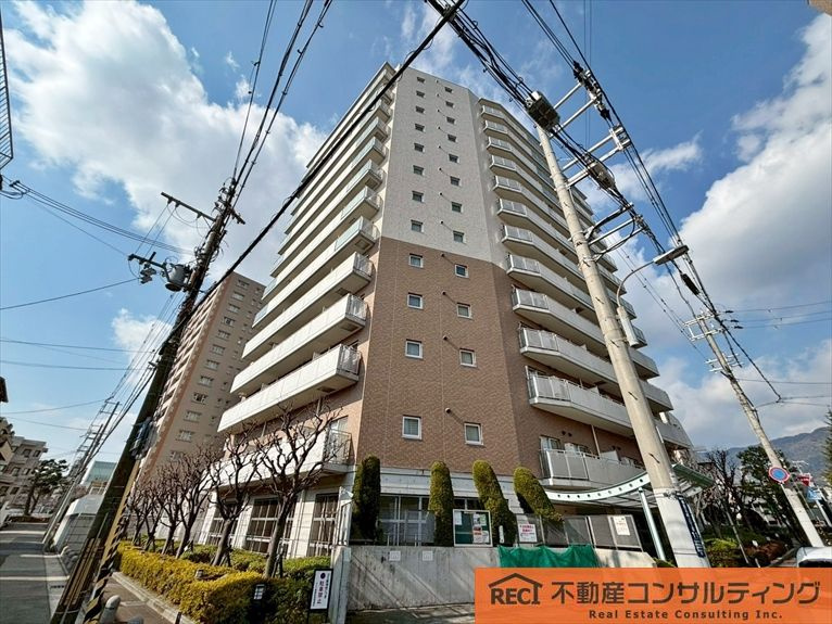 メゾン新御影の外観