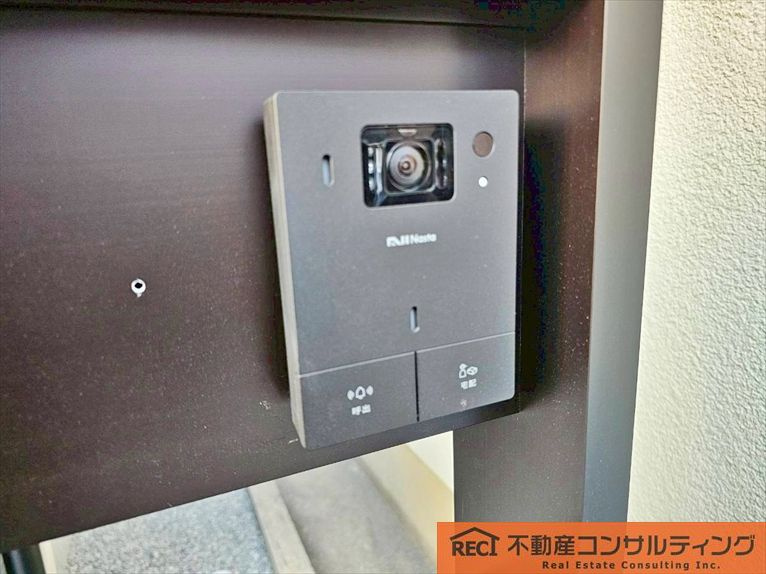 神戸市灘区高尾通1丁目　新築戸建　2号棟の防犯設備