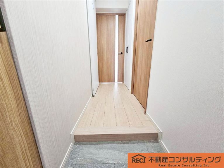 甲南グランドハイム御影の玄関