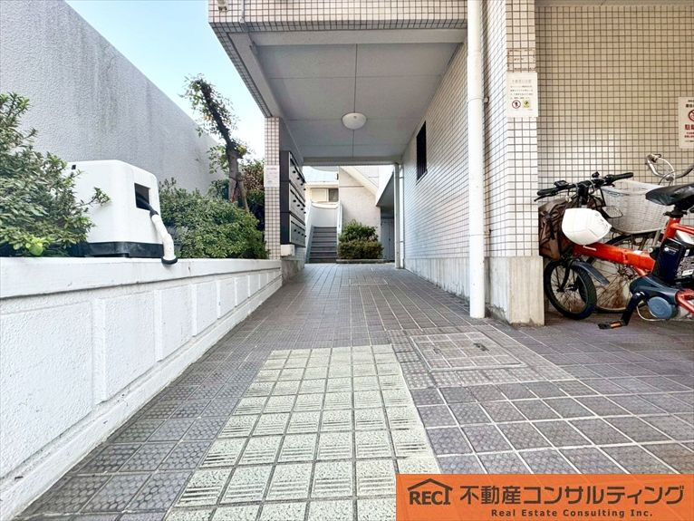 エスプリ御影アーバンライフのエントランス