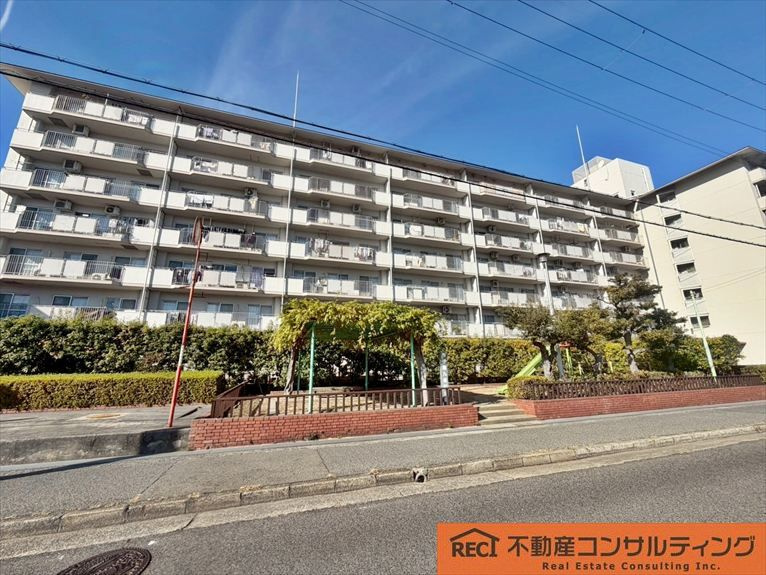 サンライフ甲子園の外観