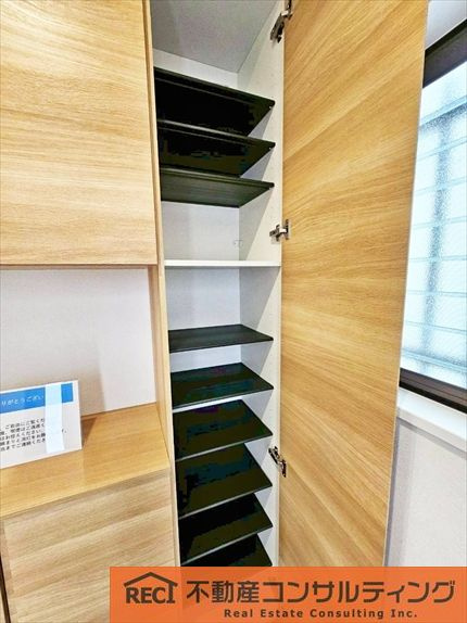 西宮市津門呉羽町　中古戸建の収納