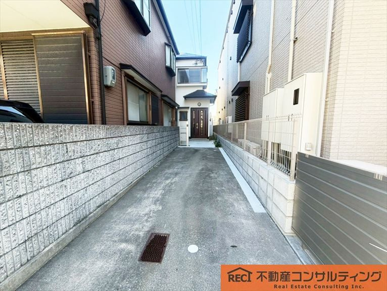 西宮市津門呉羽町　中古戸建の外観