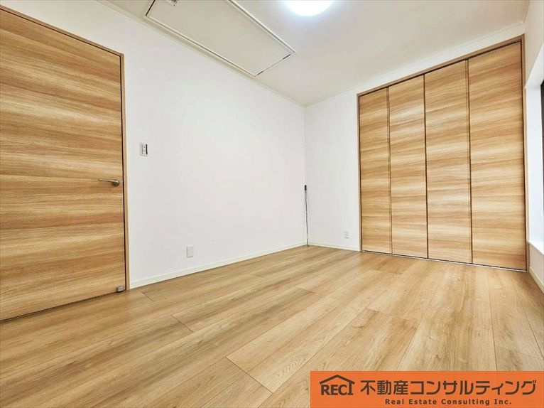 西宮市津門呉羽町　中古戸建の洋室