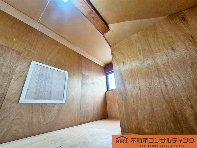 西宮市津門呉羽町　中古戸建の内装