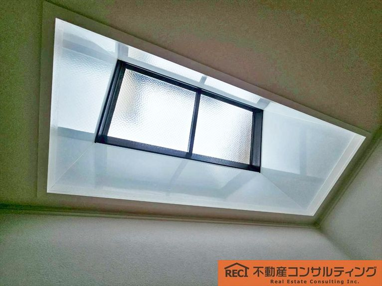 西宮市津門呉羽町　中古戸建の内装