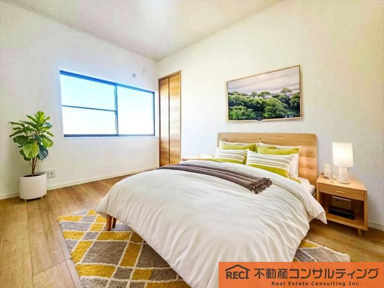 西宮市津門呉羽町　中古戸建の寝室