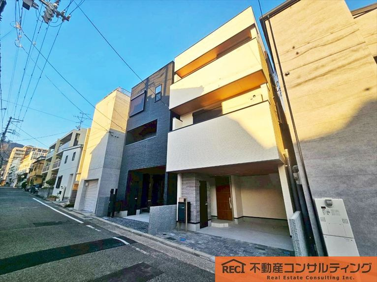 神戸市灘区神ノ木通3丁目　新築戸建　B号地の外観