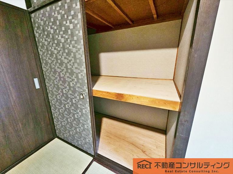 香枦園スカイハイツの収納