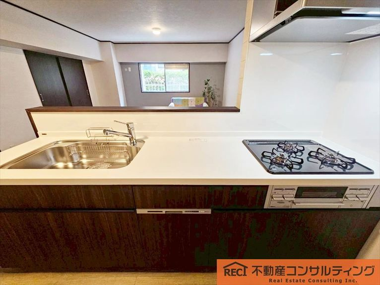 香枦園スカイハイツのキッチン|水廻り一新！快適に暮らせます♪