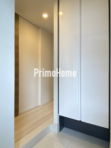 レジディア大手町北の玄関