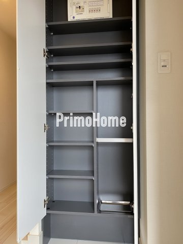 レジディア大手町北の収納