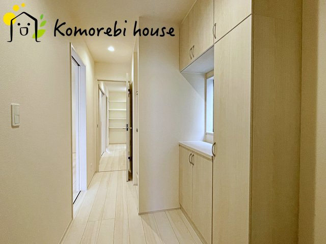 白岡市小久喜　新築一戸建て　リーブルガーデン　01の玄関|26.5.23　撮影済み