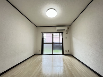 【居間・リビング】 | スリム片江