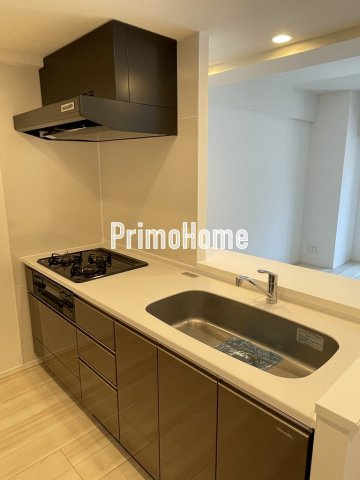 レジディア大手町北のキッチン