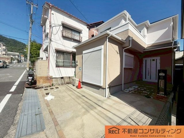 神戸市灘区国玉通1丁目　中古戸建の外観