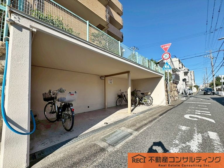 アーバングリーン本山の周辺