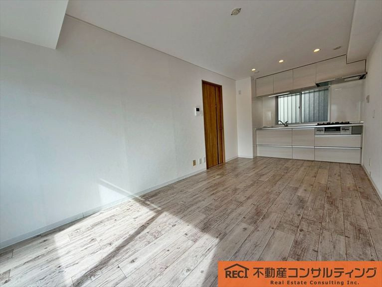 モンラヴィ青木の洋室