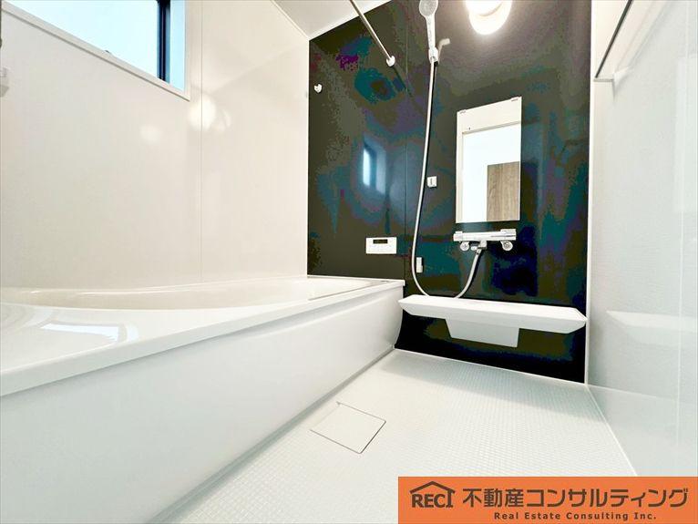 西宮市南甲子園2丁目　新築戸建　1号棟の浴室