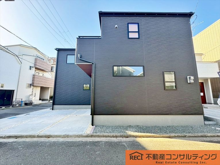 西宮市南甲子園2丁目　新築戸建　1号棟の外観