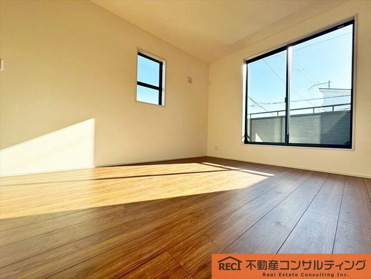 西宮市南甲子園2丁目　新築戸建　1号棟の寝室