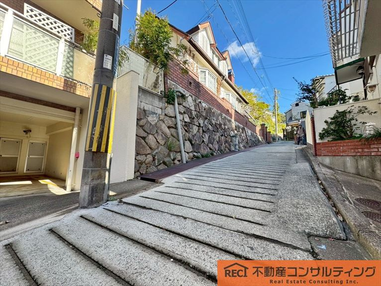 神戸市灘区赤松通2丁目　中古戸建の周辺