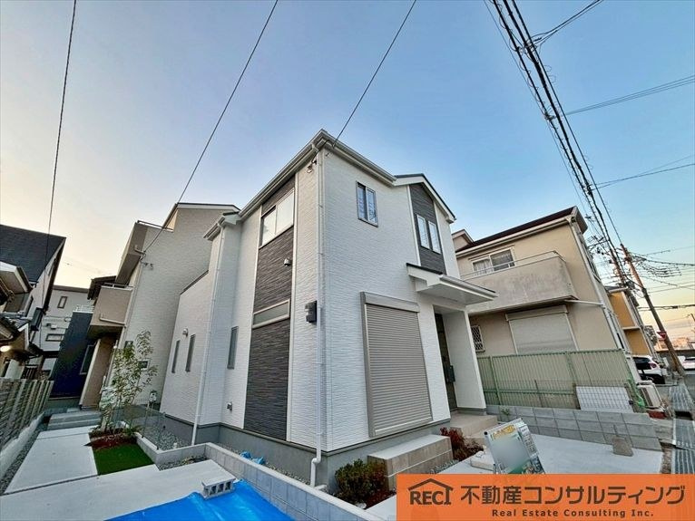 西宮市浜町　新築戸建　1号棟の外観