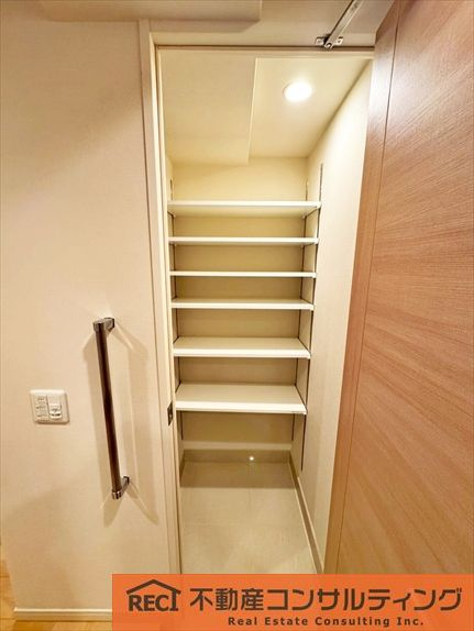 メープル御影山手セレヴィの収納