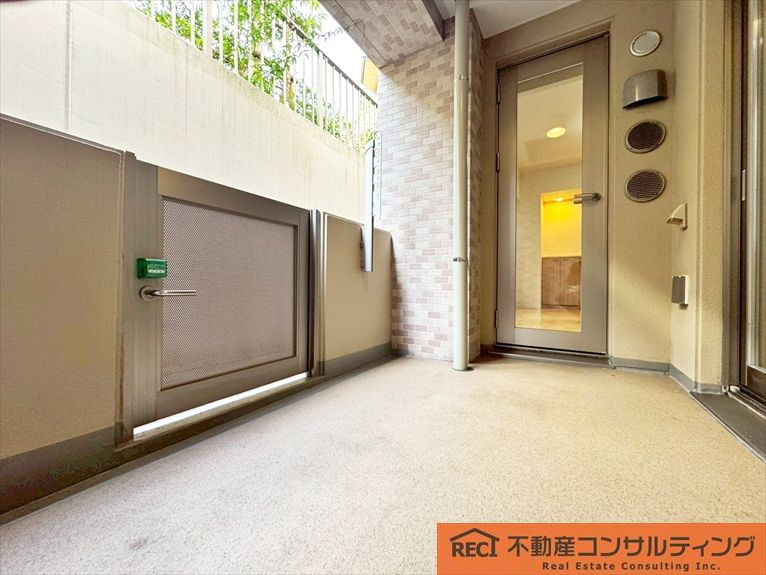 メープル御影山手セレヴィのバルコニー