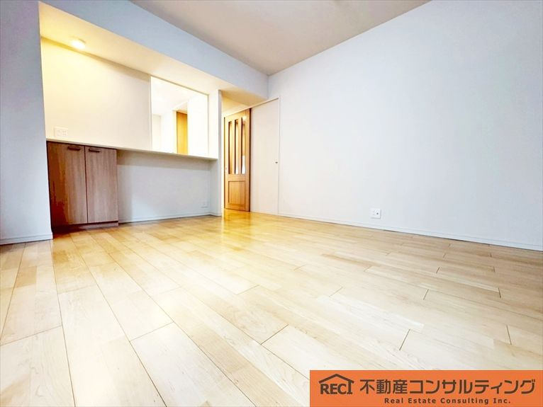 メープル御影山手セレヴィの洋室