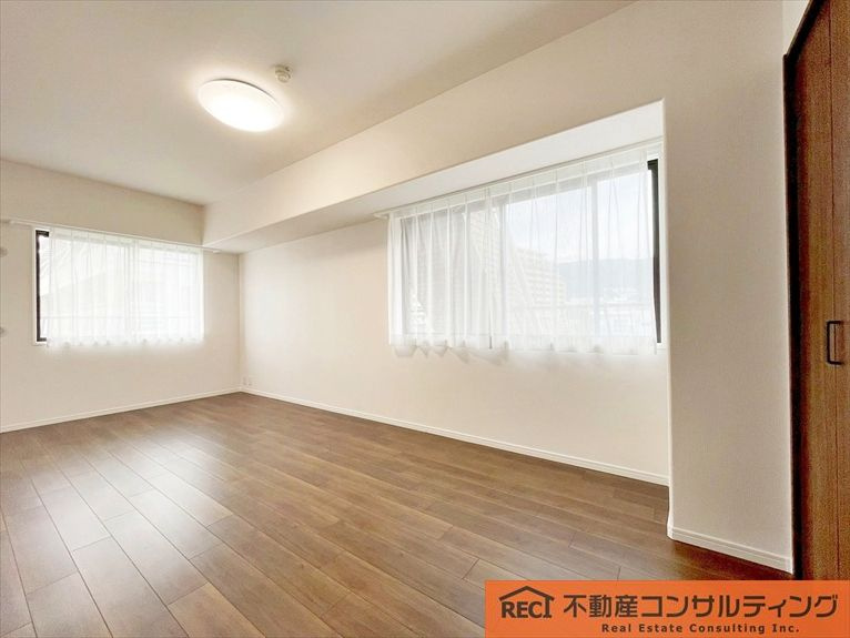 ルネ本山南の寝室