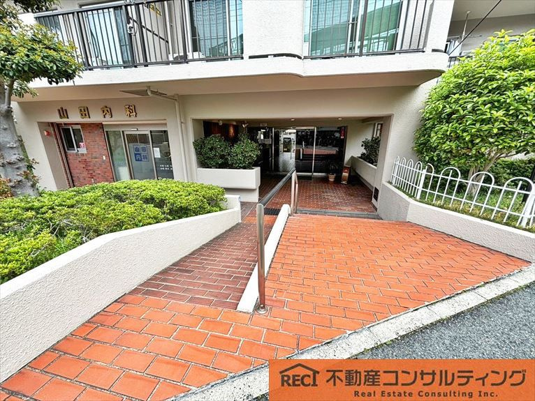 コンドミニアム魚崎のエントランス