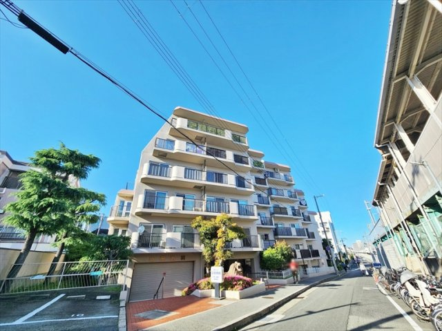 コンドミニアム魚崎の外観