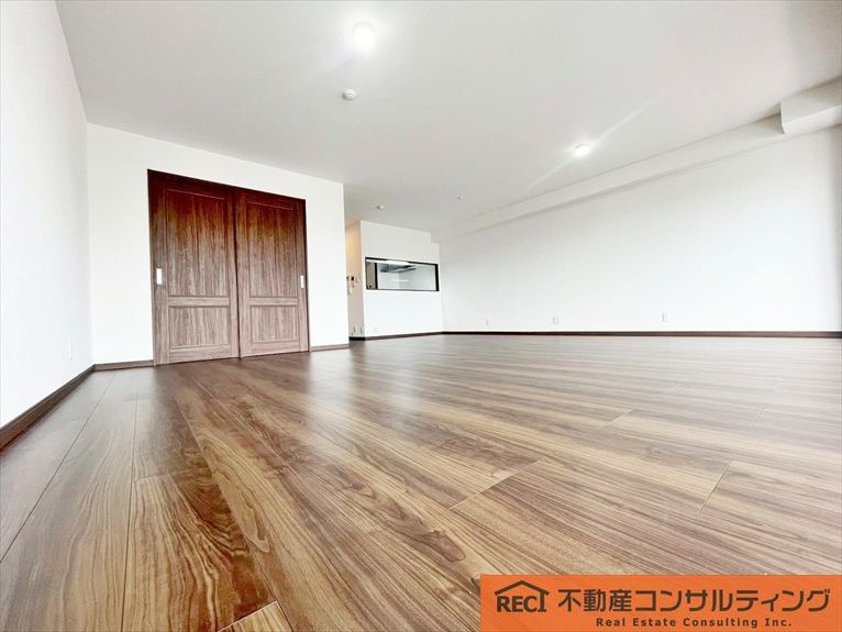 ライオンズマンション甲子園口二見町の居間・リビング|JR甲子園口駅徒歩3分