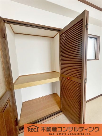 ライオンズマンション甲子園口二見町の収納