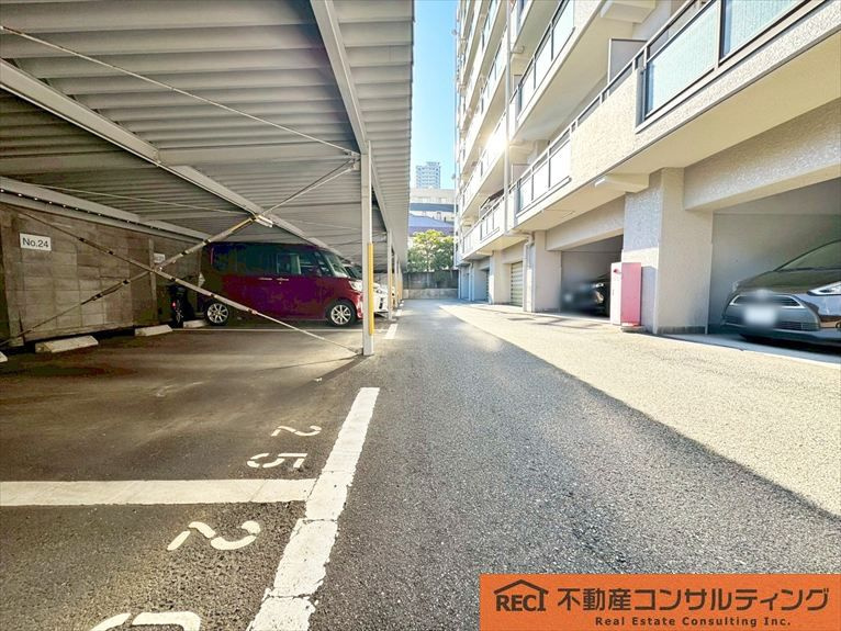 カサベラ甲南の駐車場