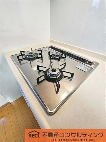 神戸市灘区上野通2丁目　中古戸建のキッチン