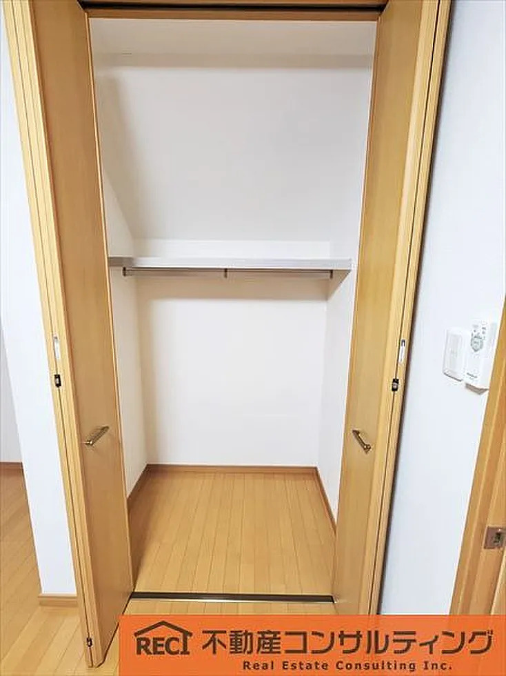 神戸市灘区上野通2丁目　中古戸建の収納