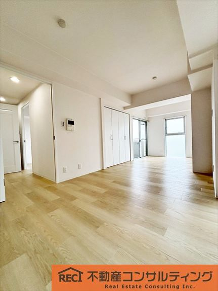 プリオーレ夙川さくら道の洋室