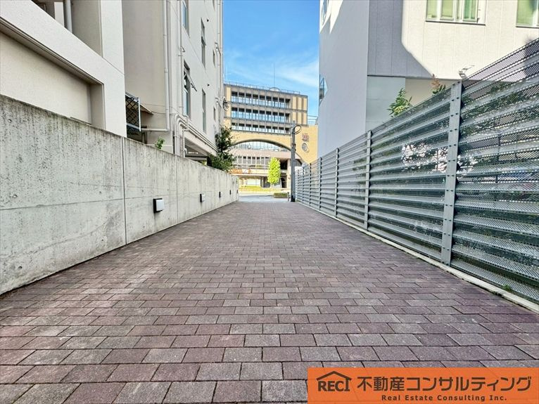 プリオーレ夙川さくら道のその他