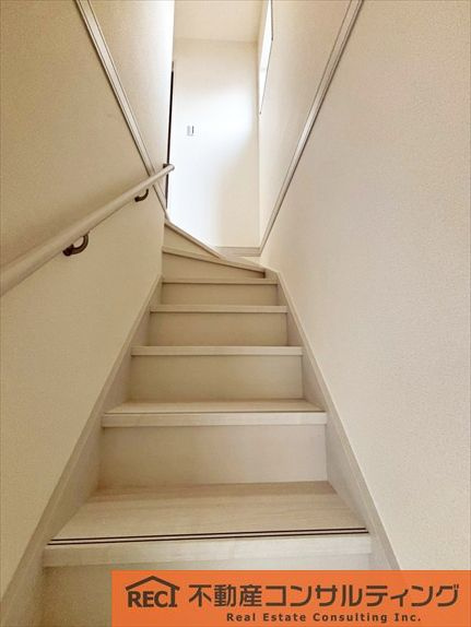 神戸市灘区神ノ木通3丁目　新築戸建　2号棟の内装