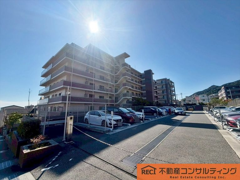 エルグレース・ジオ六甲の駐車場