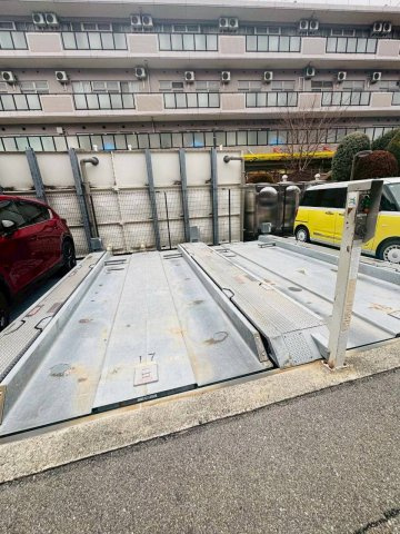 セレッソコート宝塚グランガーデンの駐車場|駐車場