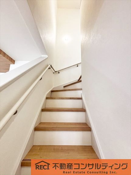 西宮市石在町　新築戸建の内装