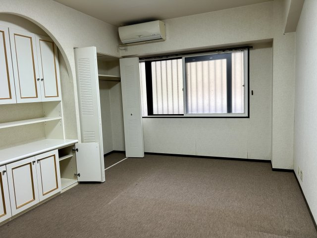 クリオ伊東壱番館の洋室